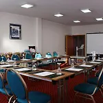 Bayerischer Hof Hotel 4*