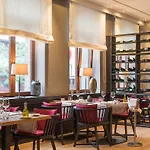 Bayerischer Hof 4*