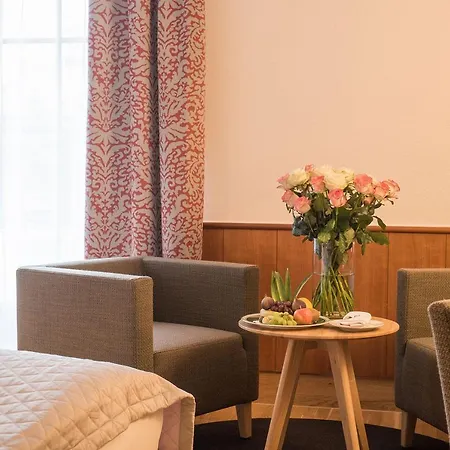 Hotel Bayerischer Hof 4*
