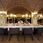 Bayerischer Hof Hotel 4*