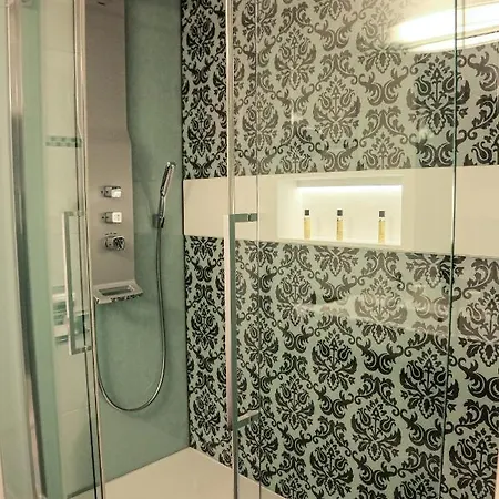 Bayerischer Hof Hotel