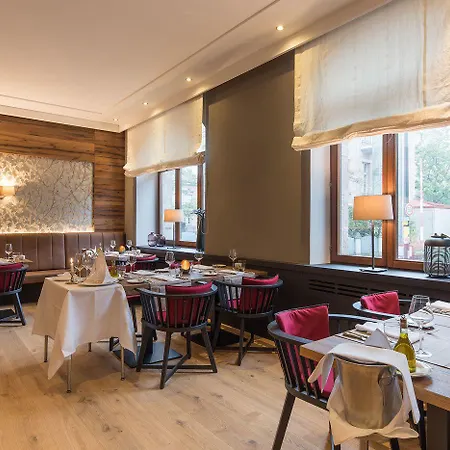 Hotel Bayerischer Hof 4*