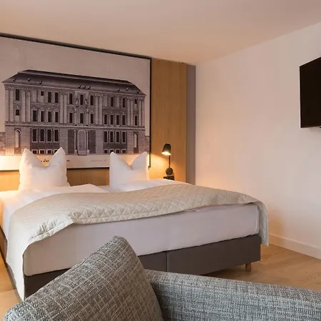 Bayerischer Hof Hotel