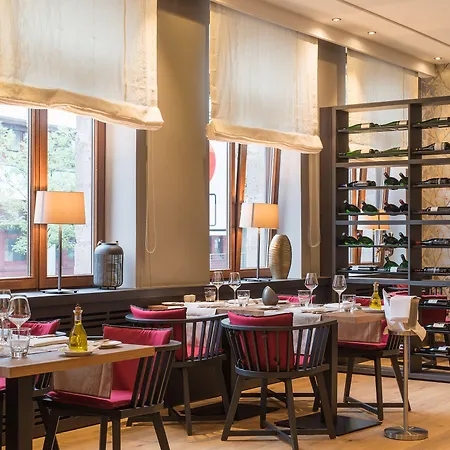 Bayerischer Hof 4*