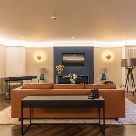 Bayerischer Hof Szálloda 4*