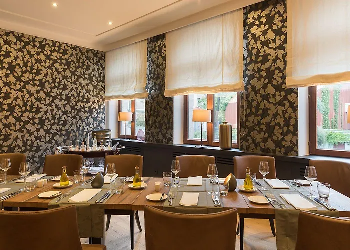Bayerischer Hof Hotel